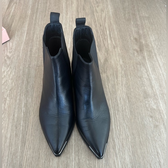 Acne Studios - Jensen Ankle Boot in Black Napa Leather - Size 35 - Picture 6 of 8